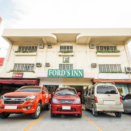 Vaccinated Staff - Oyo 465 Ford'S Inn Cebu Εξωτερικό φωτογραφία